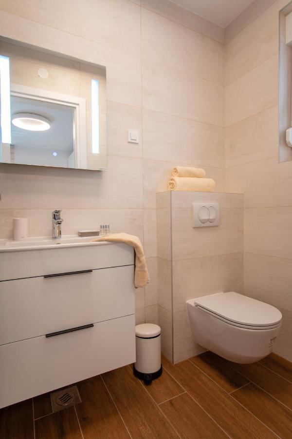 Apartments Mandre II מראה חיצוני תמונה