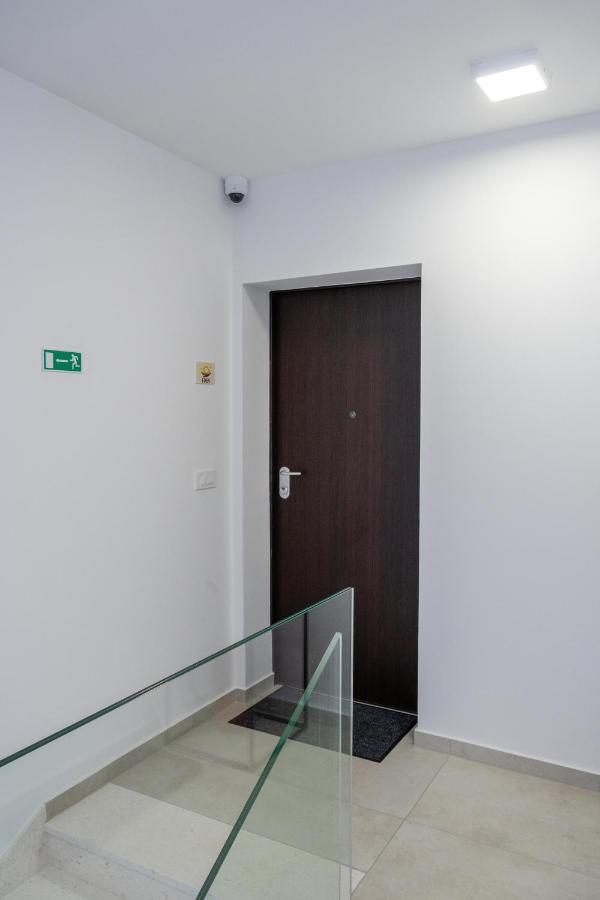 Apartments Mandre II מראה חיצוני תמונה