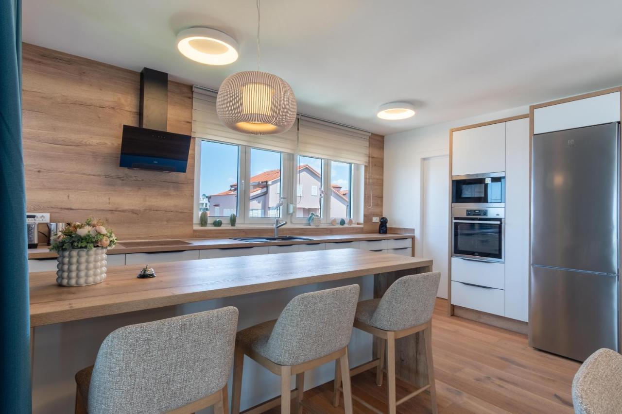 Apartments Mandre II מראה חיצוני תמונה
